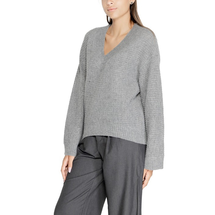 Jacqueline De Yong Maglia Donna