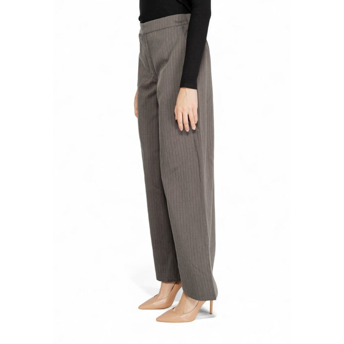 Jacqueline De Yong Pantaloni Donna