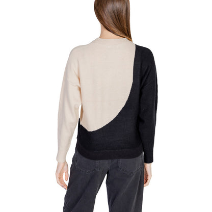 Jacqueline De Yong Maglia Donna